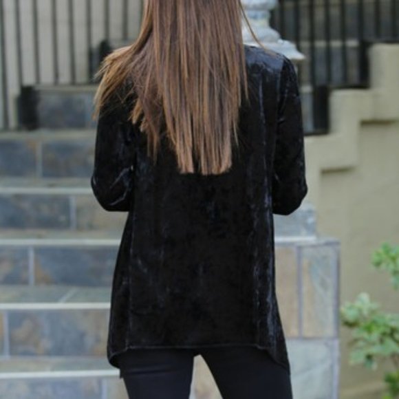 Nostalgia Floral Embroidered Velvet Kimono • NWT • Black • Open Front - Picture 2 of 2